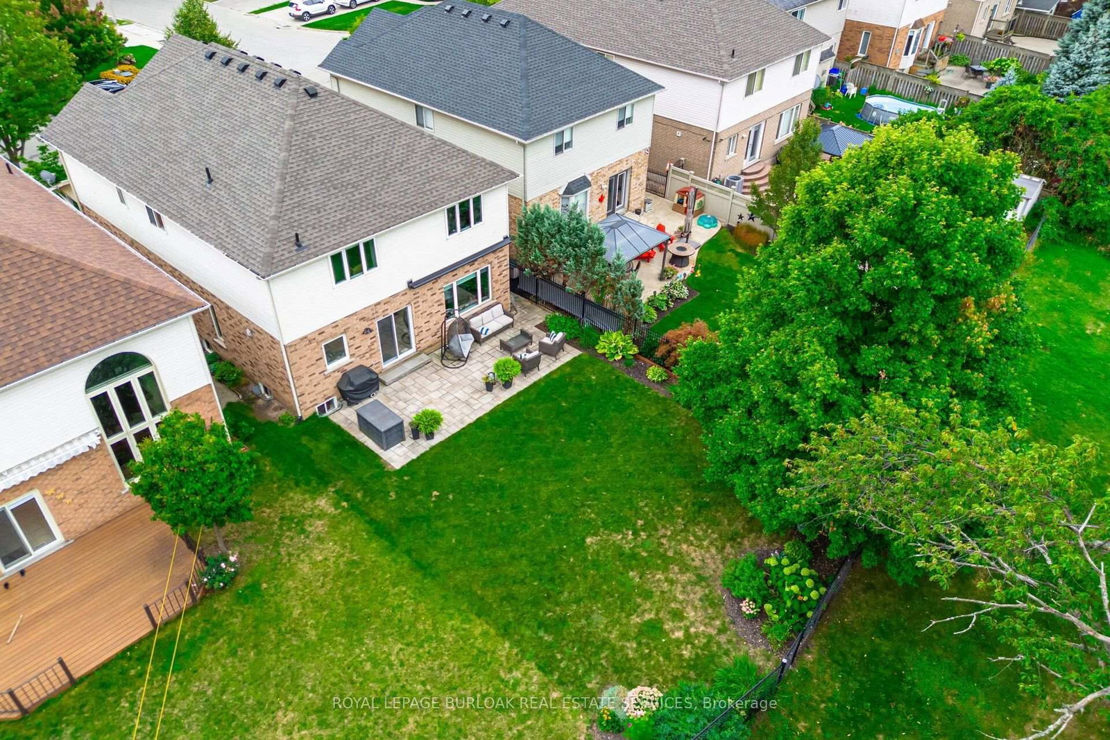 84 Meadowbank Drive • Hamilton, ON photo 45