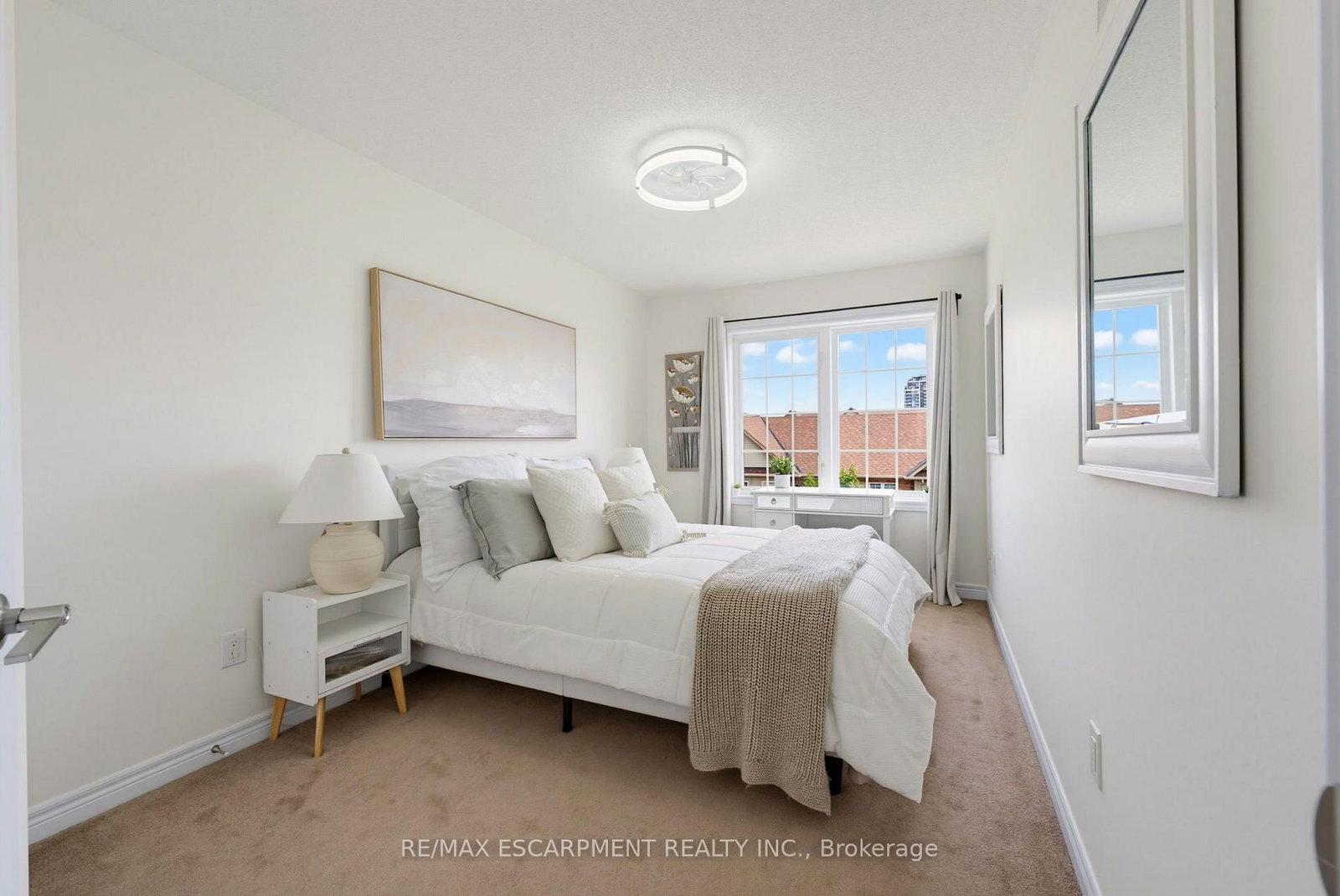 541 Winston Road • #50 • Grimsby, ON photo 10