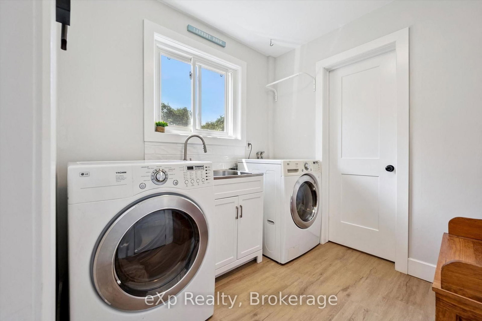 17 Carmine Place • Guelph, ON photo 18