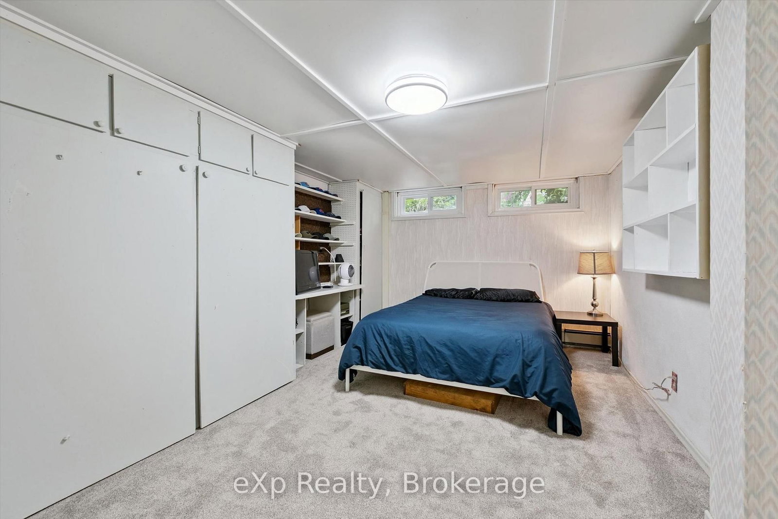 17 Carmine Place • Guelph, ON photo 32