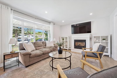 17 Carmine Place • Guelph, ON photo 8