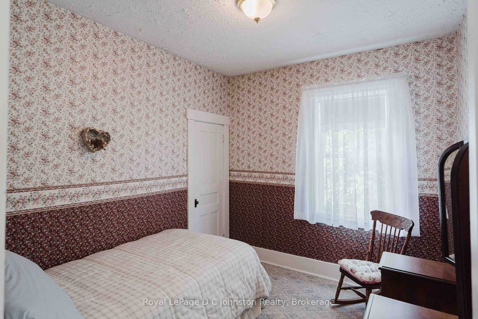 48 Grosvenor Street S • Saugeen Shores, ON photo 30