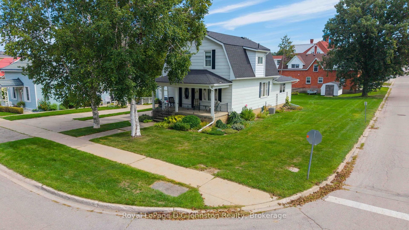 48 Grosvenor Street S • Saugeen Shores, ON photo 5