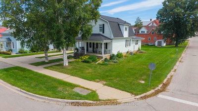 48 Grosvenor Street S • Saugeen Shores, ON photo 5