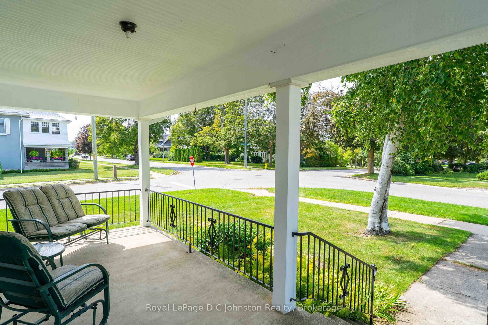 48 Grosvenor Street S • Saugeen Shores, ON photo 8
