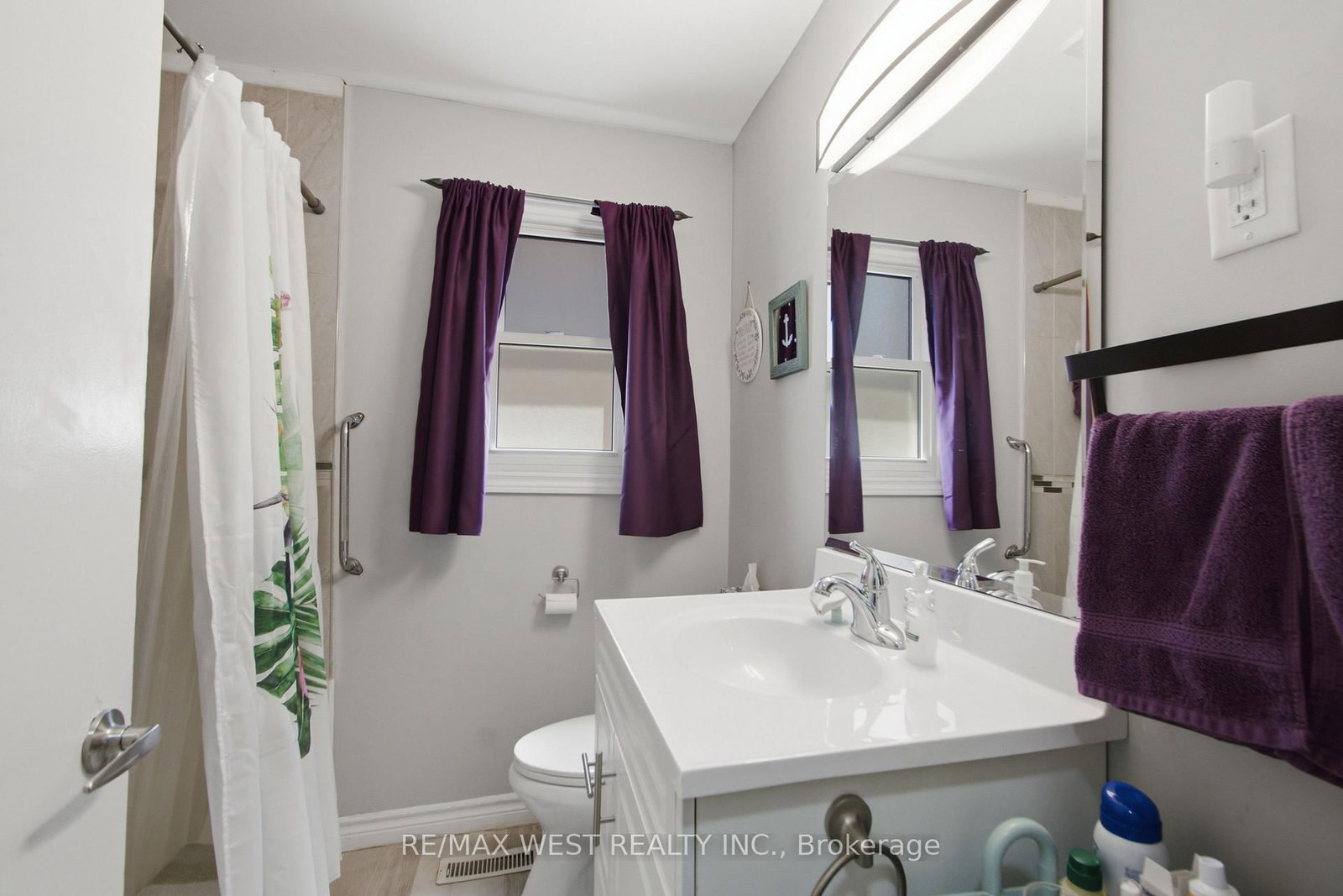 4 George Street • Quinte West, ON photo 16