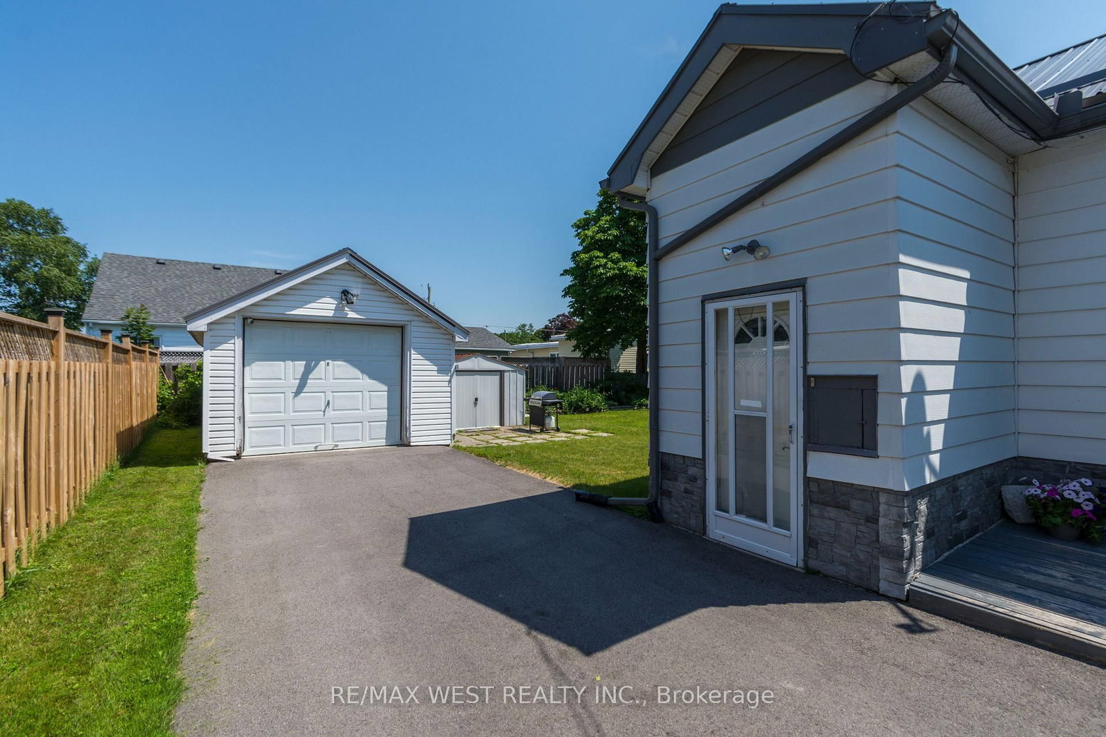 4 George Street • Quinte West, ON photo 21