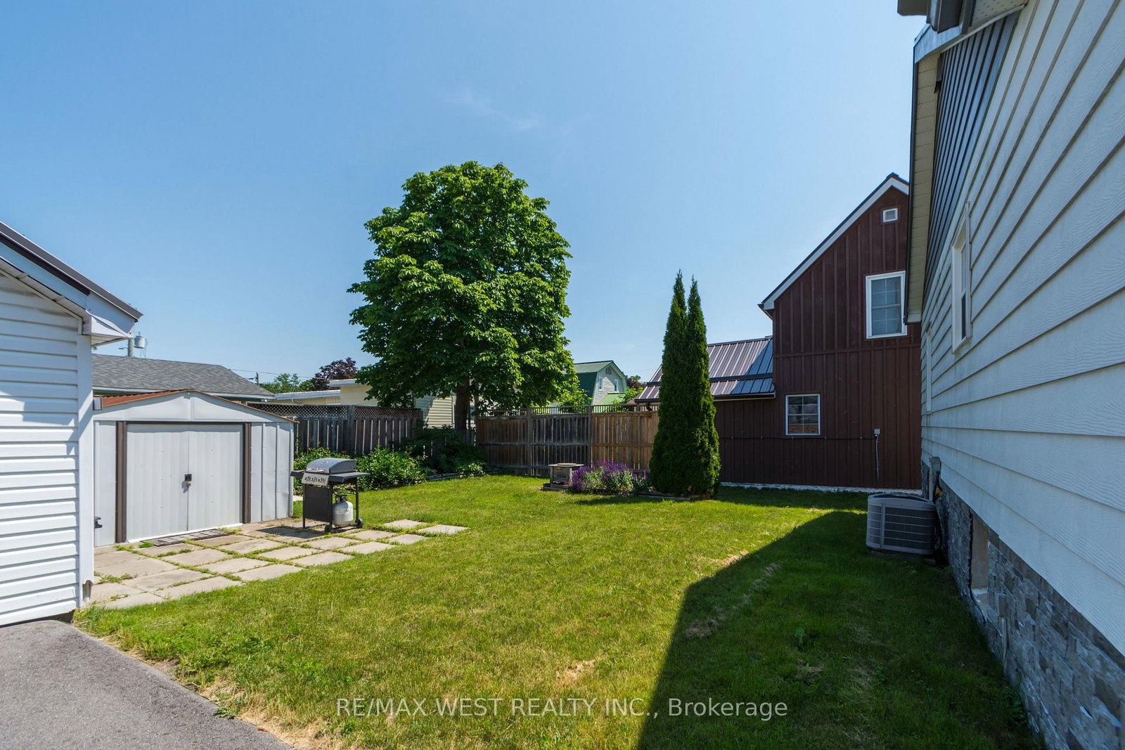 4 George Street • Quinte West, ON photo 23