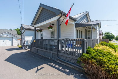 4 George Street • Quinte West, ON photo 3