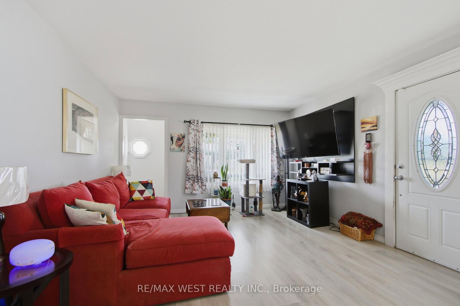 4 George Street • Quinte West, ON photo 5