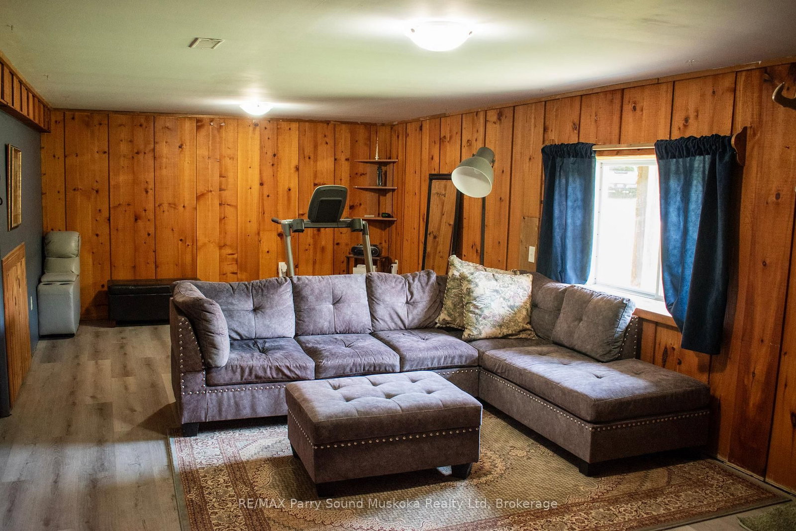 690 Hurdville Road • McKellar, ON photo 18