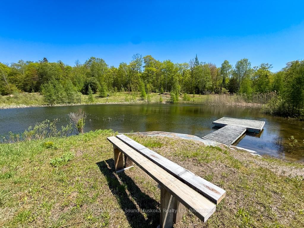 690 Hurdville Road • McKellar, ON photo 25
