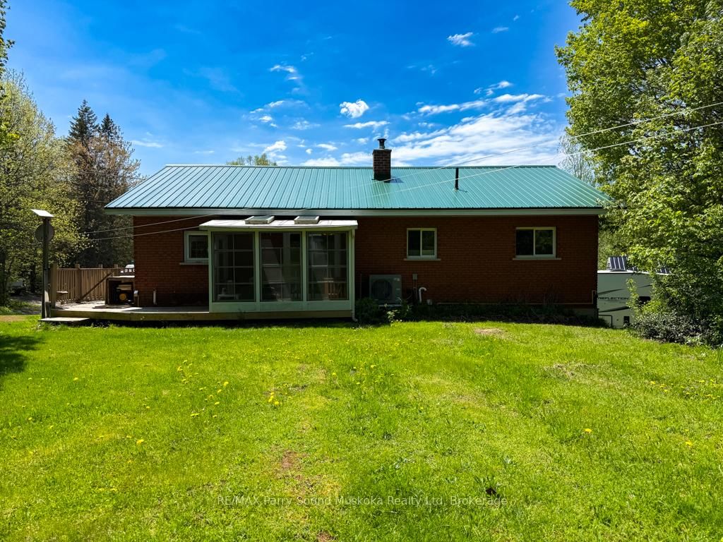 690 Hurdville Road • McKellar, ON photo 39