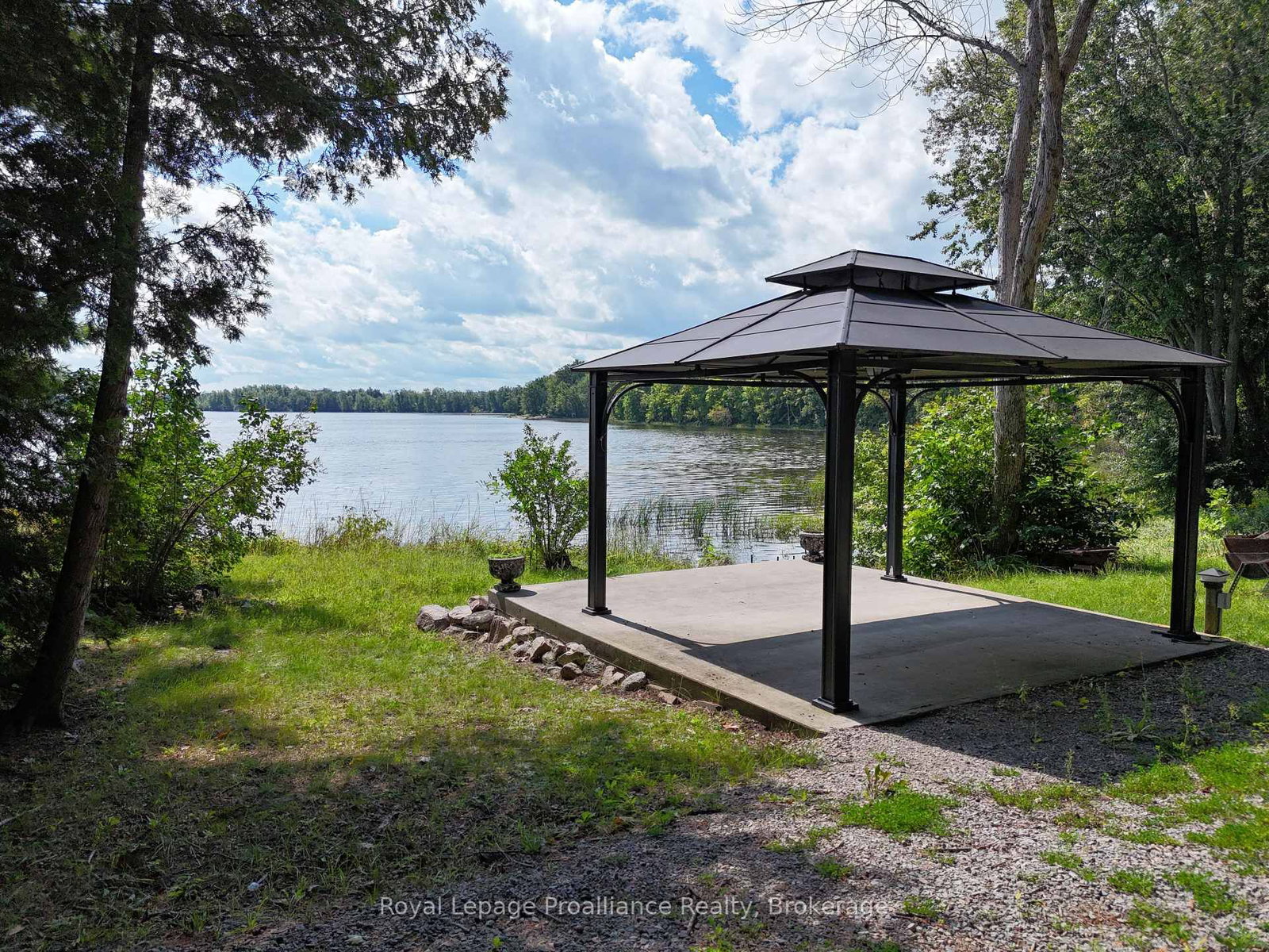 214 Lakeview Lane • Tweed, ON photo 25