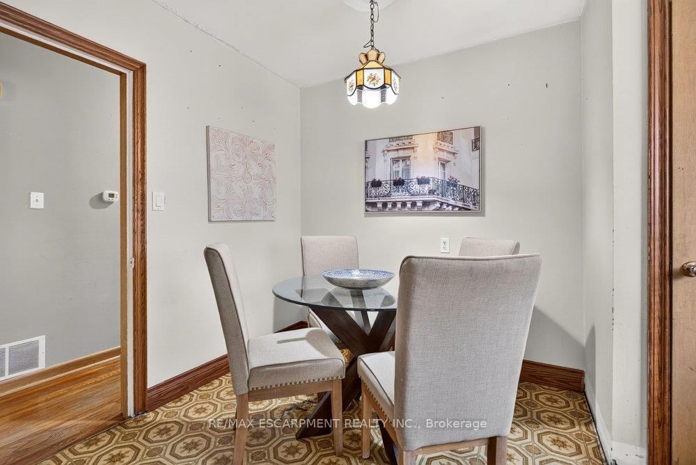 95 West 4th Street • Hamilton, ON photo 17