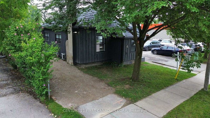 4 Elmwood Place