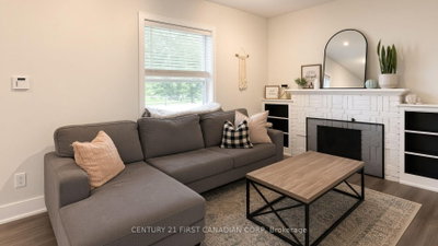 4 Elmwood Place • London South, ON photo 5