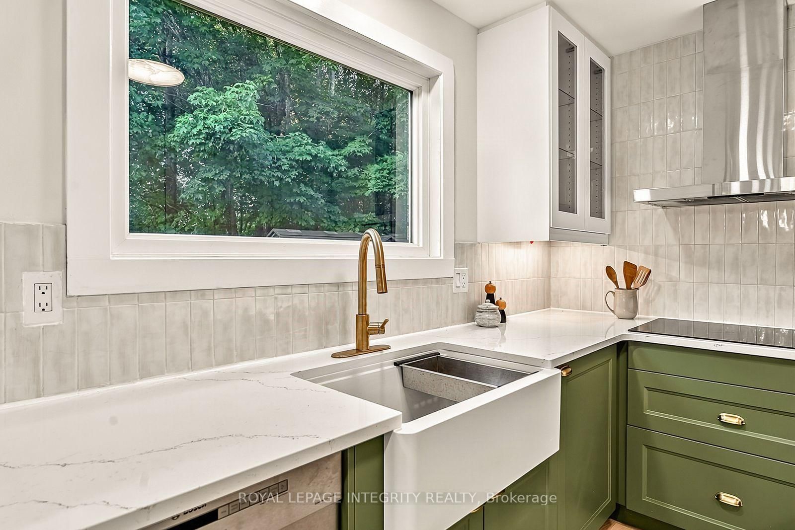 731 Ludgate Court • Ottawa, ON photo 13