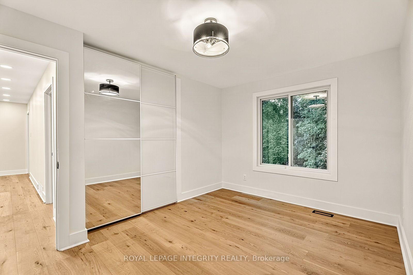 731 Ludgate Court • Ottawa, ON photo 31