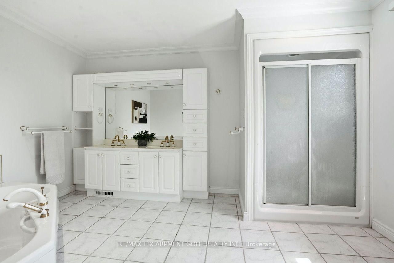 12 Sumner Crescent • Grimsby, ON photo 21