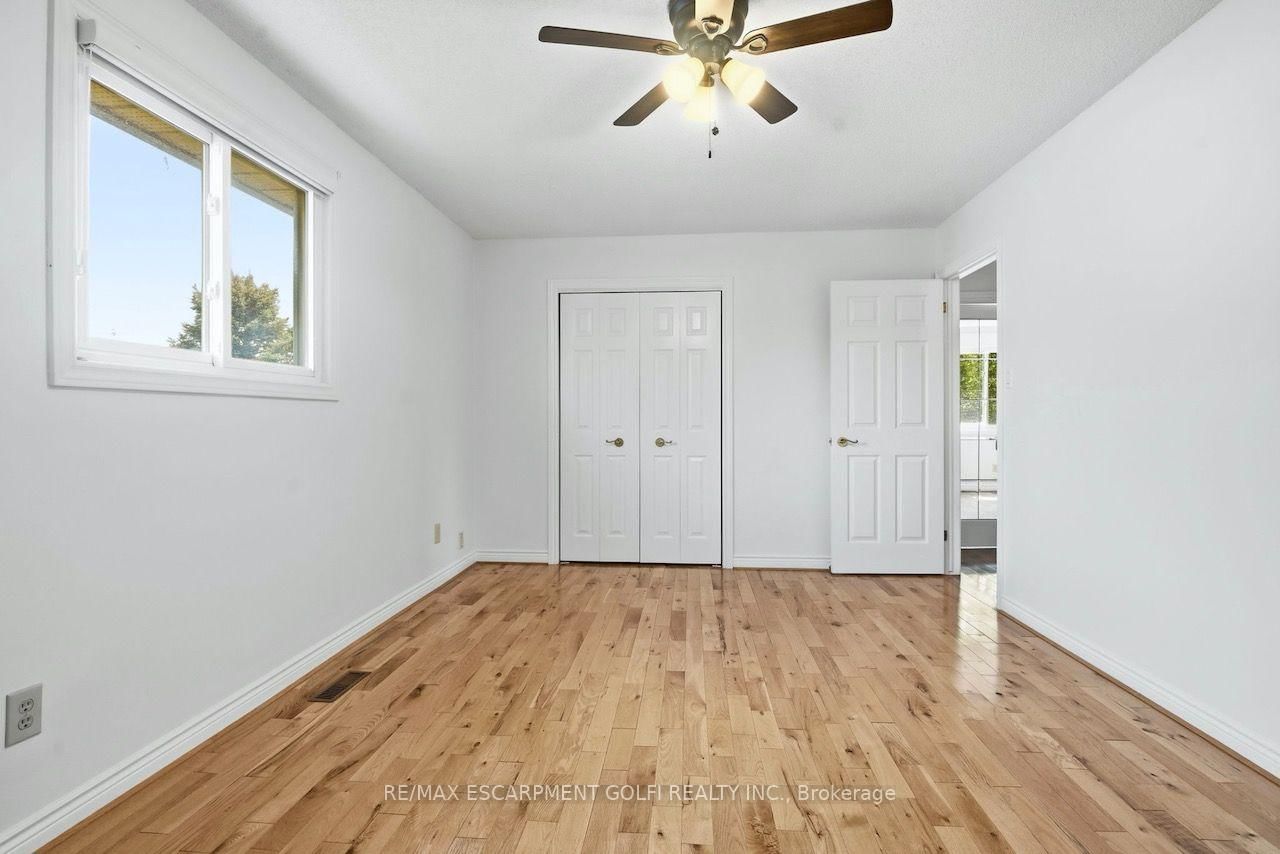 12 Sumner Crescent • Grimsby, ON photo 25