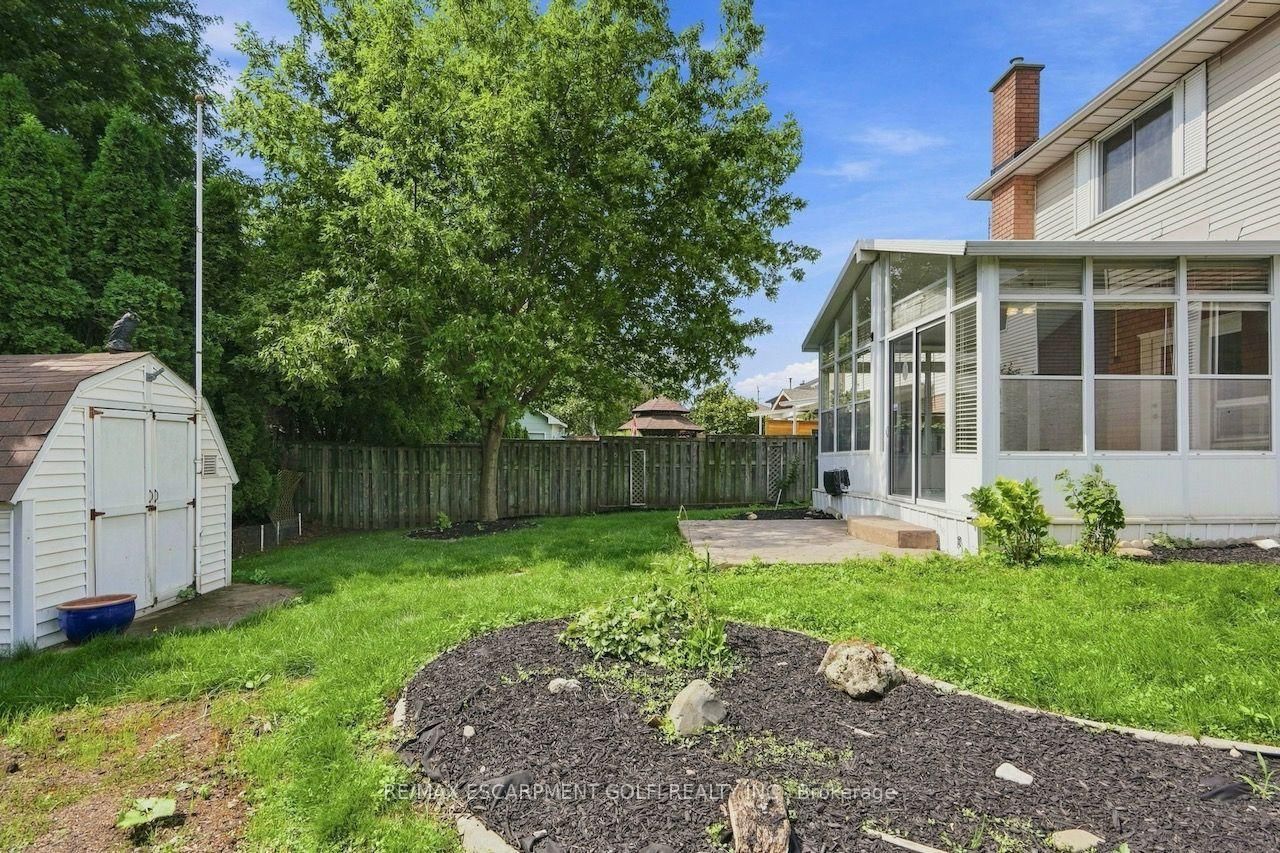 12 Sumner Crescent • Grimsby, ON photo 36