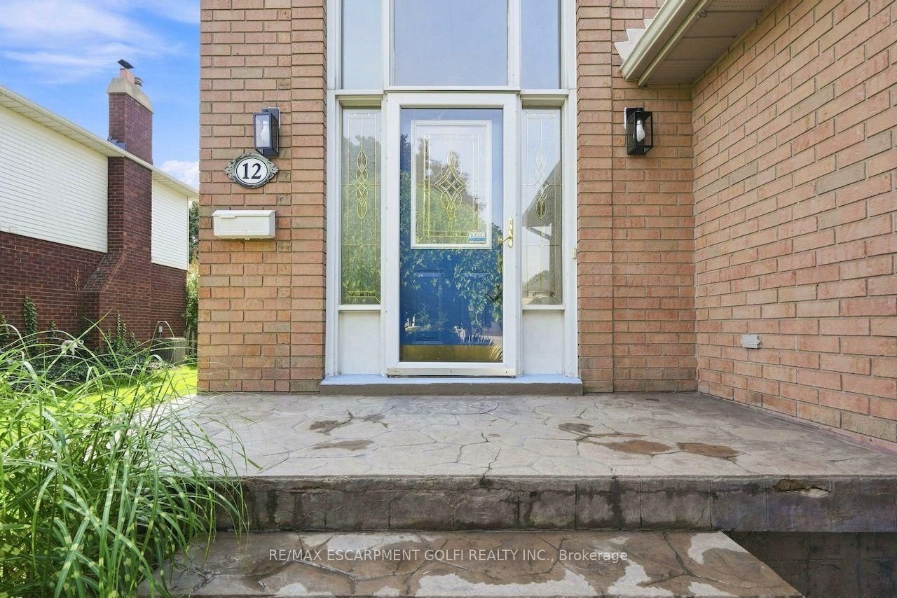 12 Sumner Crescent • Grimsby, ON photo 40