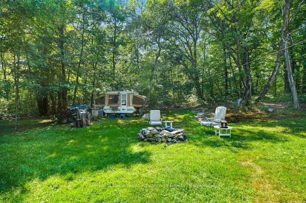 584 A & B Hwy 141 • Seguin, ON photo 37