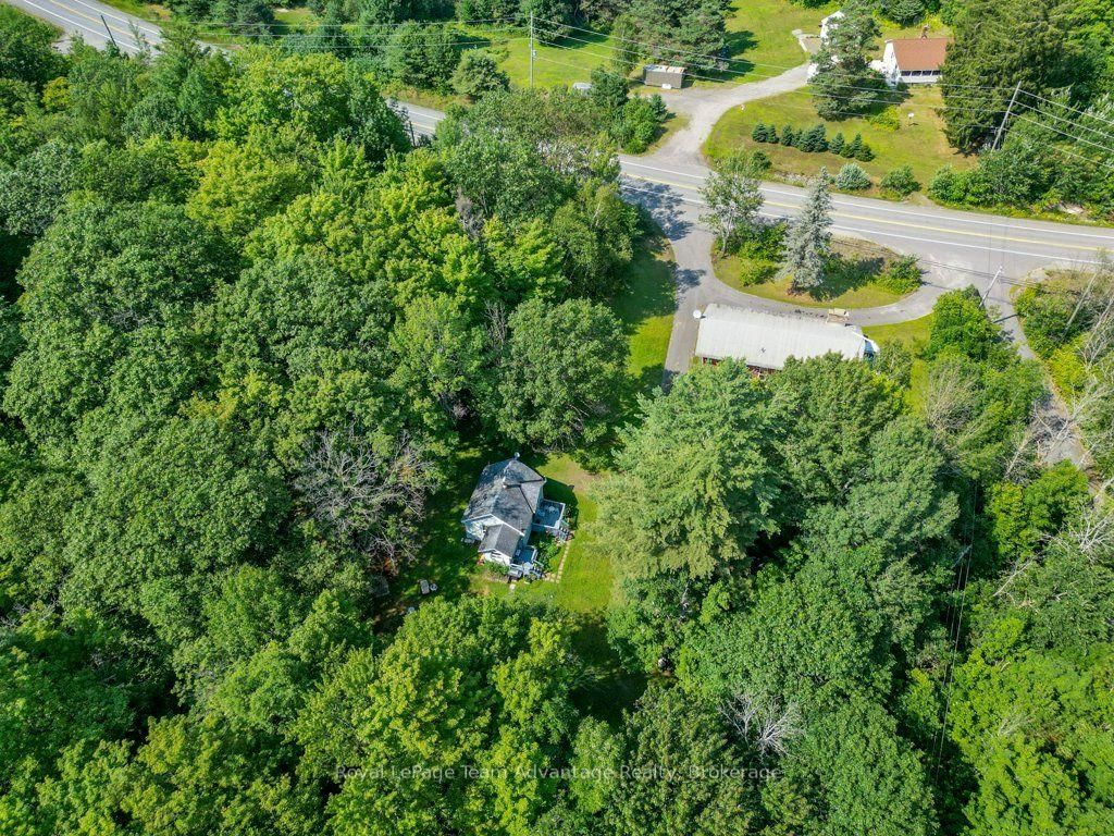 584 A & B Hwy 141 • Seguin, ON photo 38