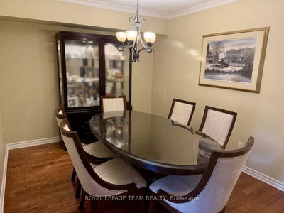 5 Chantilly Gate • Ottawa, ON photo 4
