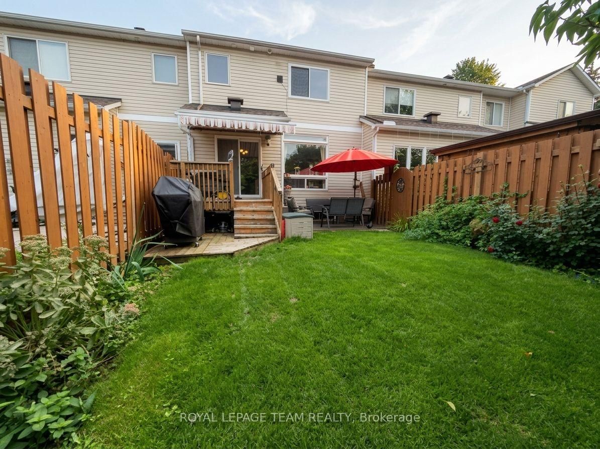 5 Chantilly Gate • Ottawa, ON photo 43