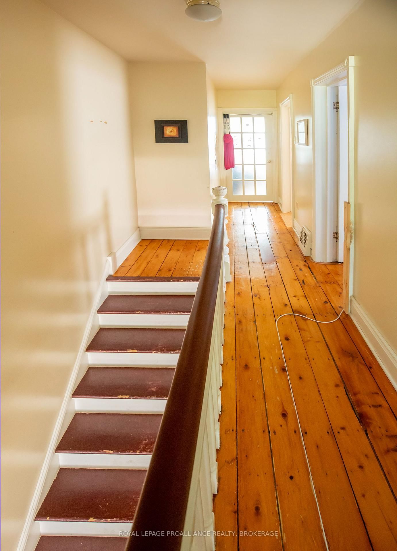 38 York Street • Kingston, ON photo 10