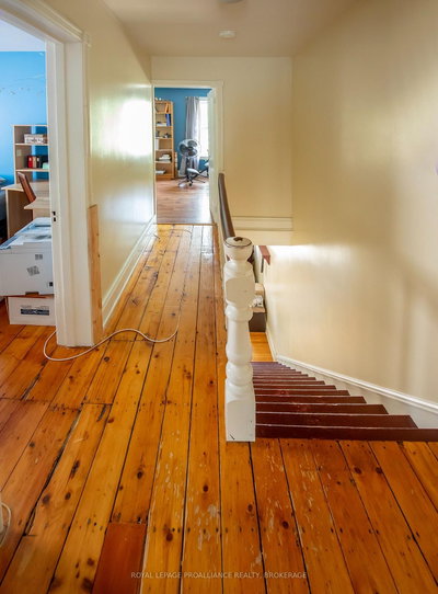 38 York Street • Kingston, ON photo 9