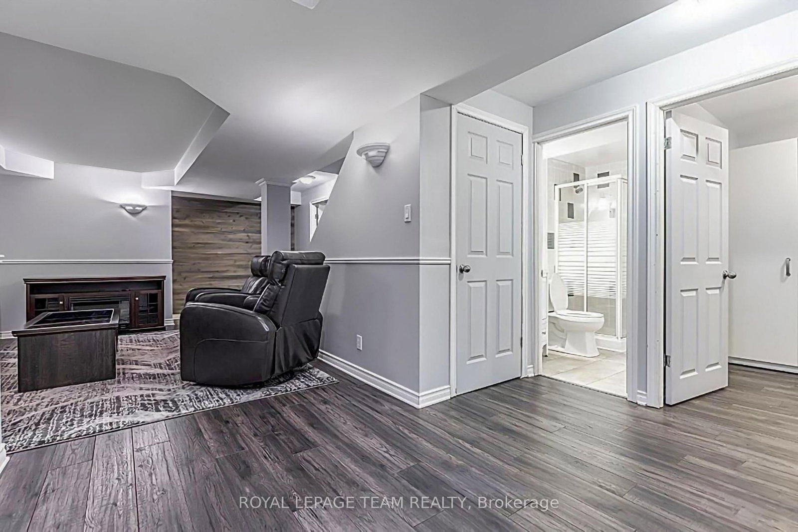 124 Kennevale Drive • Ottawa, ON photo 24