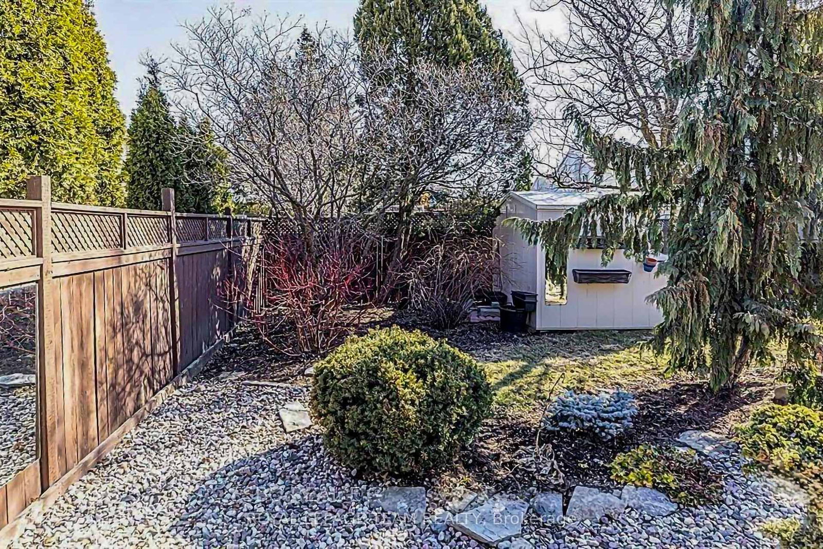 124 Kennevale Drive • Ottawa, ON photo 29