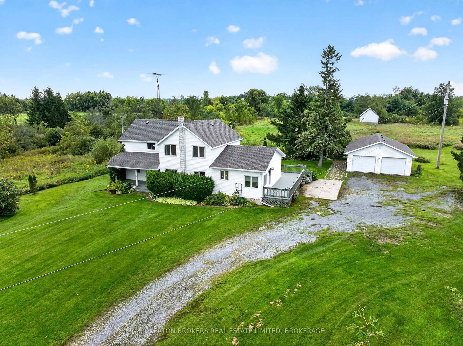 852 Kyes Road • Front of Leeds & Seeleys Bay, ON photo 13
