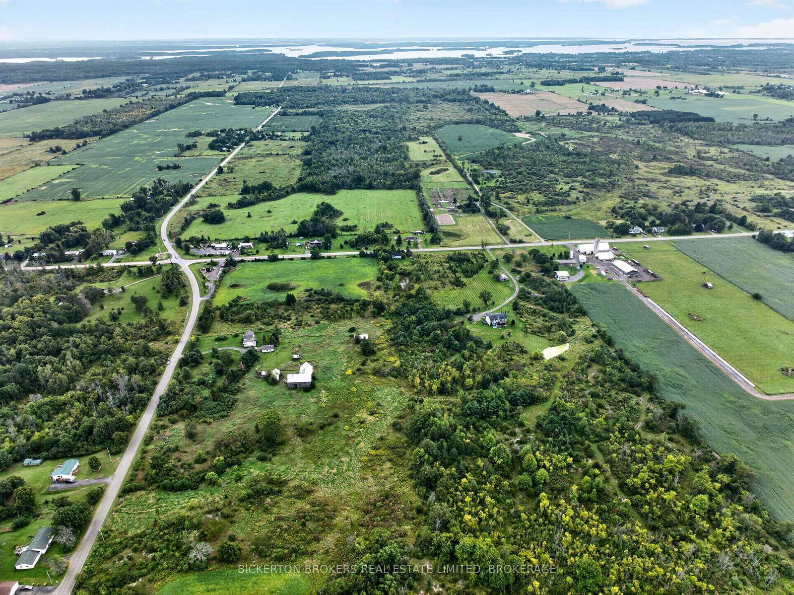 852 Kyes Road • Front of Leeds & Seeleys Bay, ON photo 6