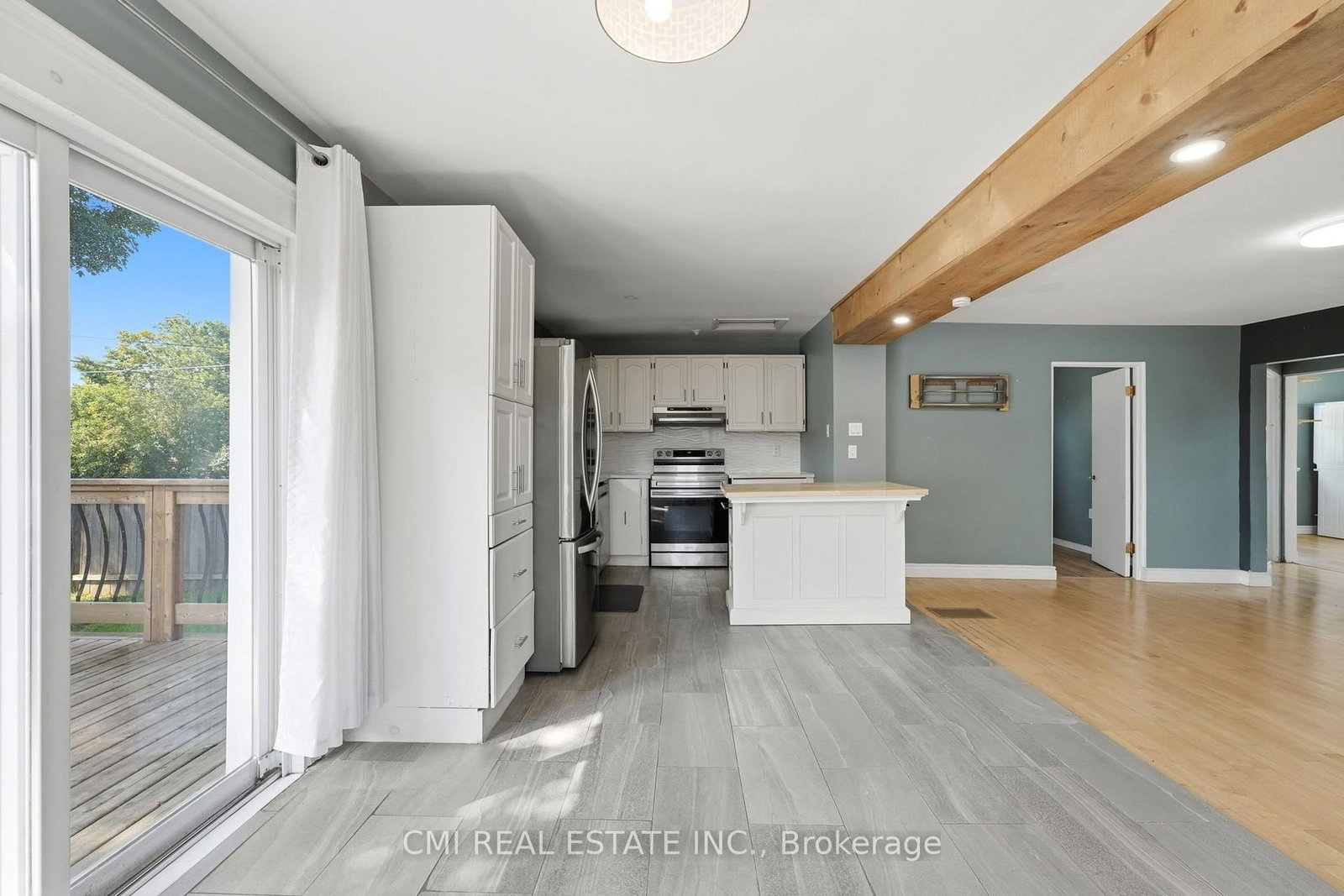 355 Joffre Avenue • Renfrew, ON photo 6