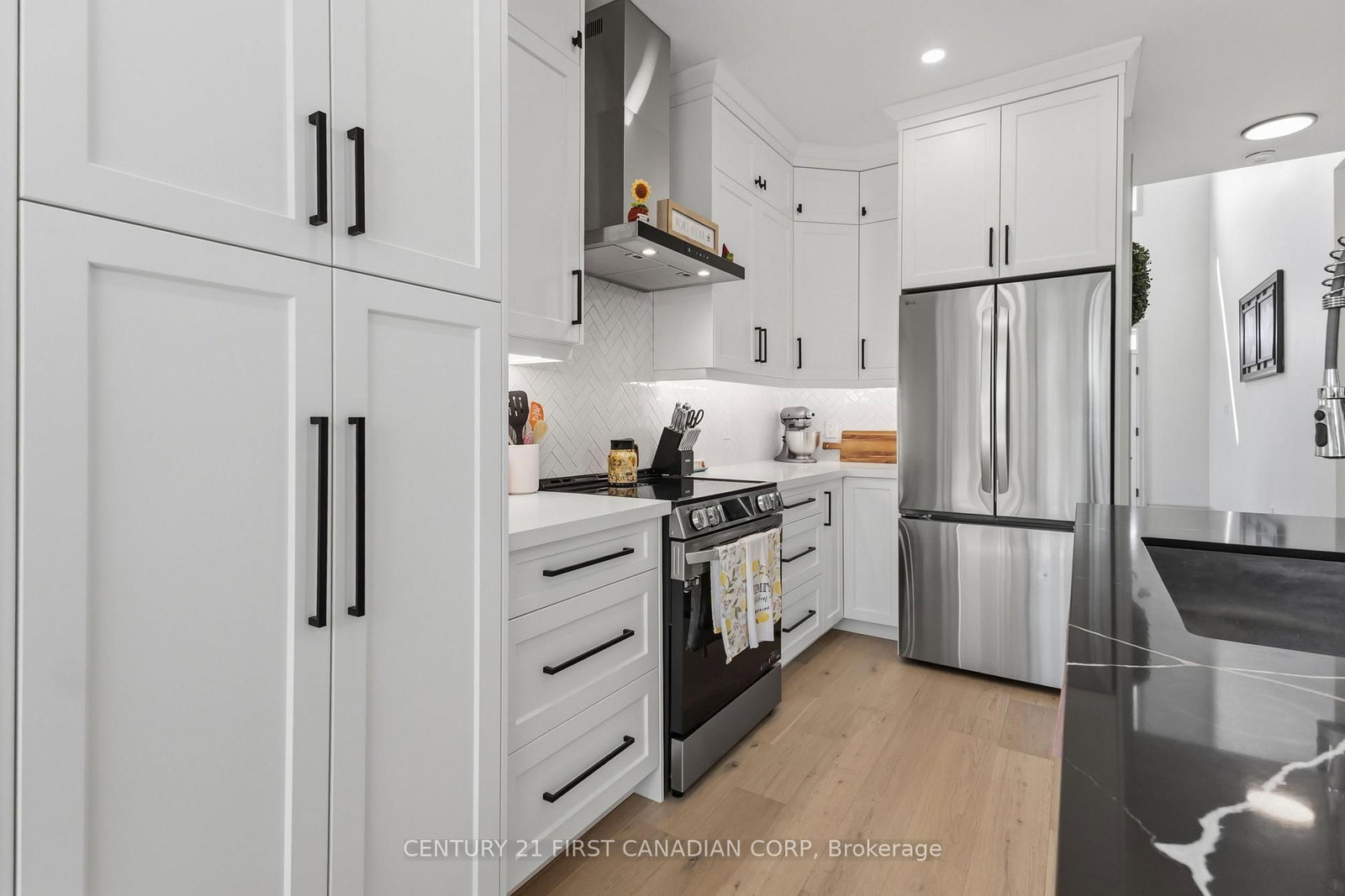 104 GREENE Street • South Huron, ON photo 15