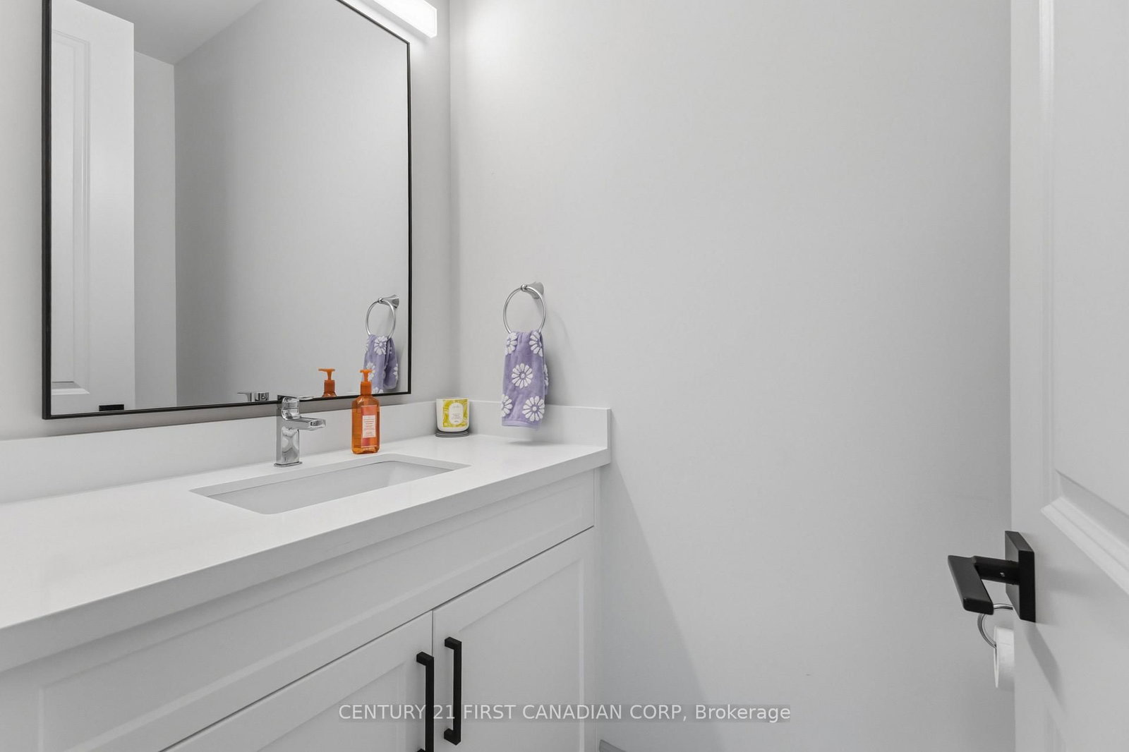 104 GREENE Street • South Huron, ON photo 17