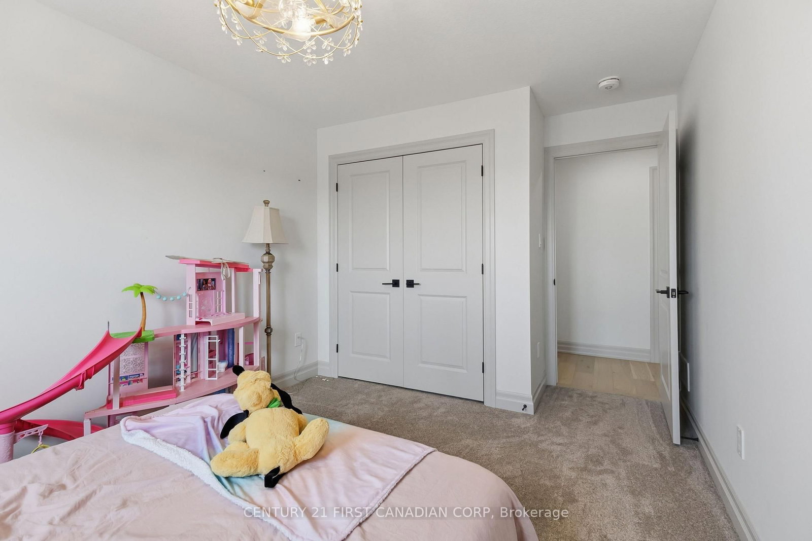 104 GREENE Street • South Huron, ON photo 25