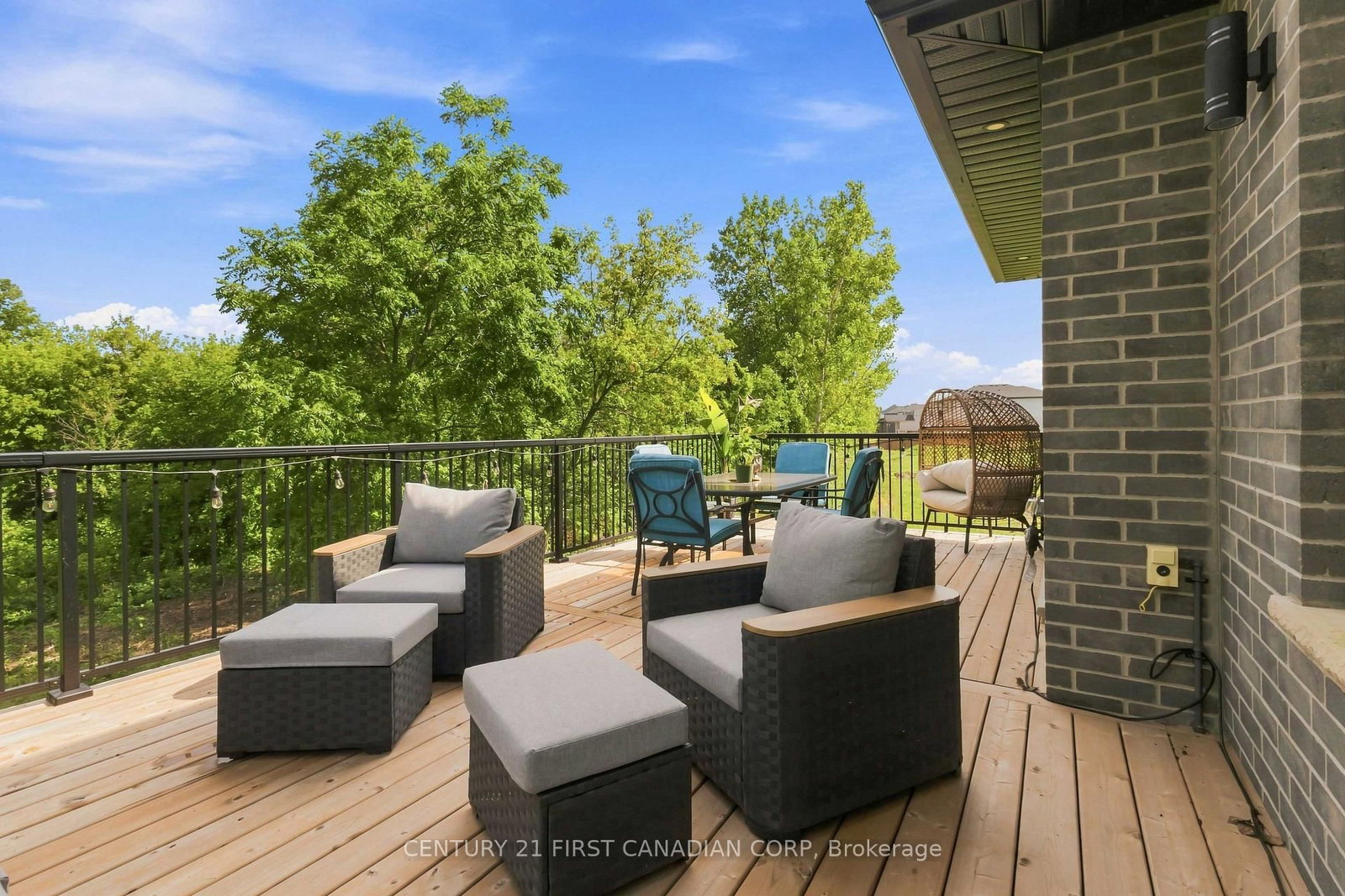 104 GREENE Street • South Huron, ON photo 37