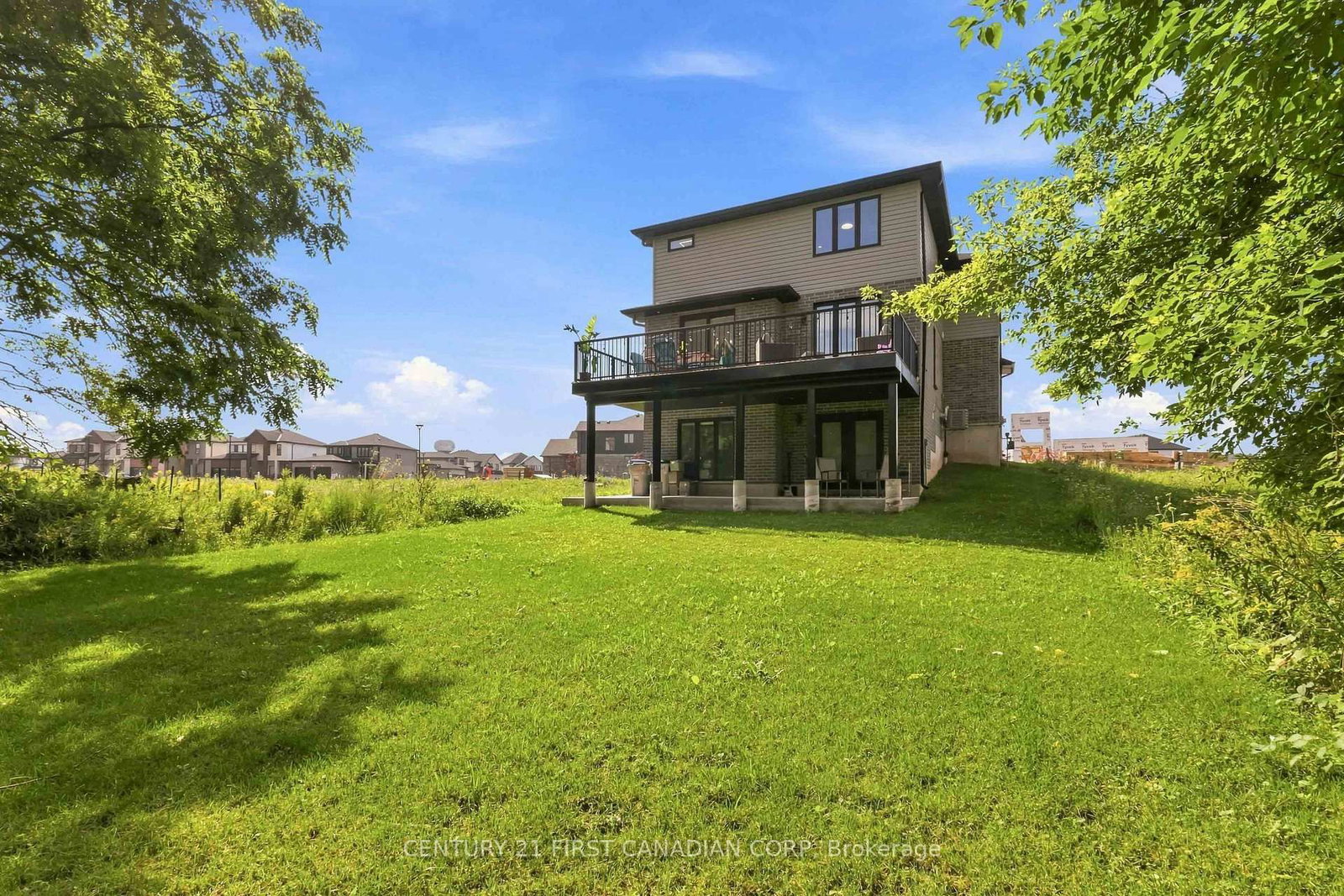 104 GREENE Street • South Huron, ON photo 39