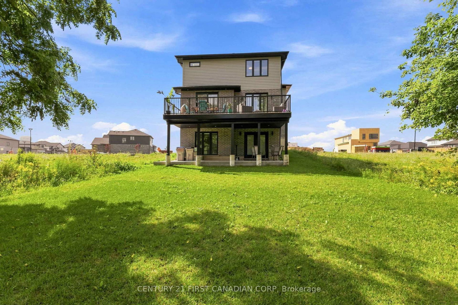 104 GREENE Street • South Huron, ON photo 40