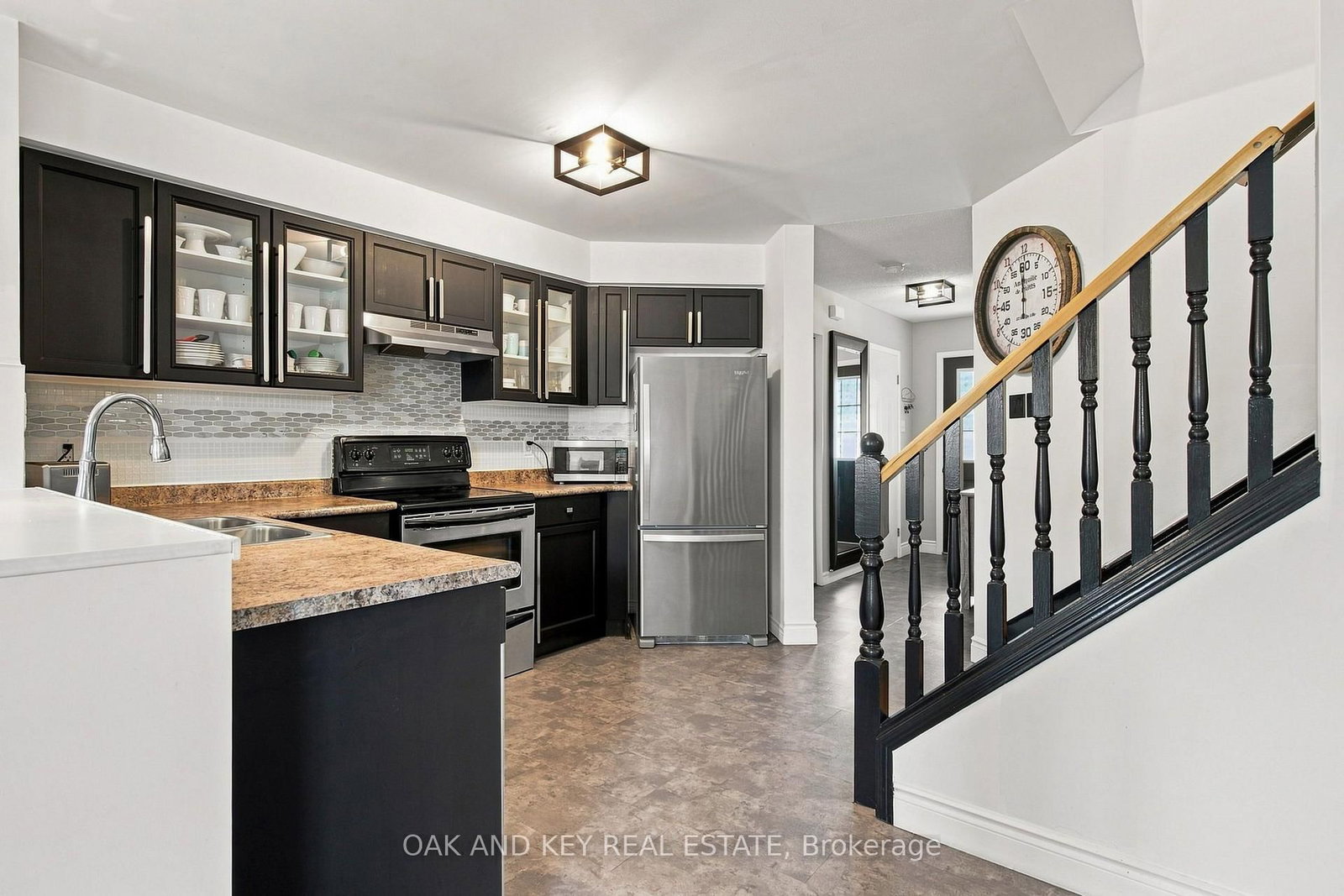 1164 Kimball Crescent • London North, ON photo 10