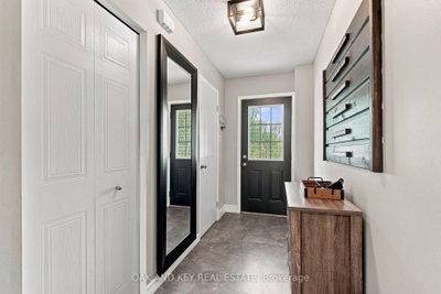 1164 Kimball Crescent • London North, ON photo 5