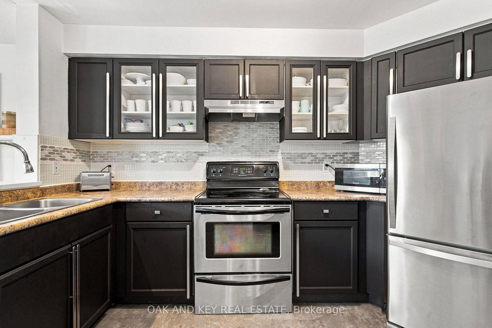 1164 Kimball Crescent • London North, ON photo 8