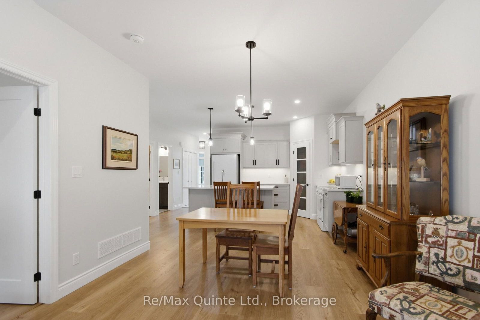 94 Raycroft Drive • Belleville, ON photo 12