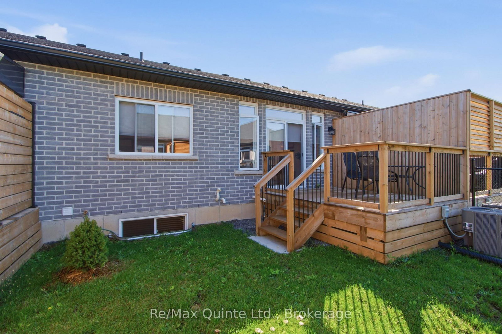 94 Raycroft Drive • Belleville, ON photo 25