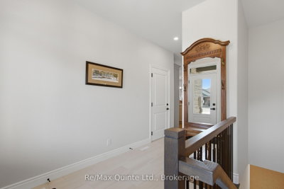 94 Raycroft Drive • Belleville, ON photo 8